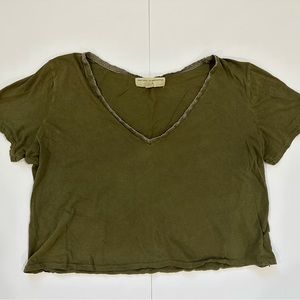 Urban Outfitters Olive Green Basic Tee - MEDIUM